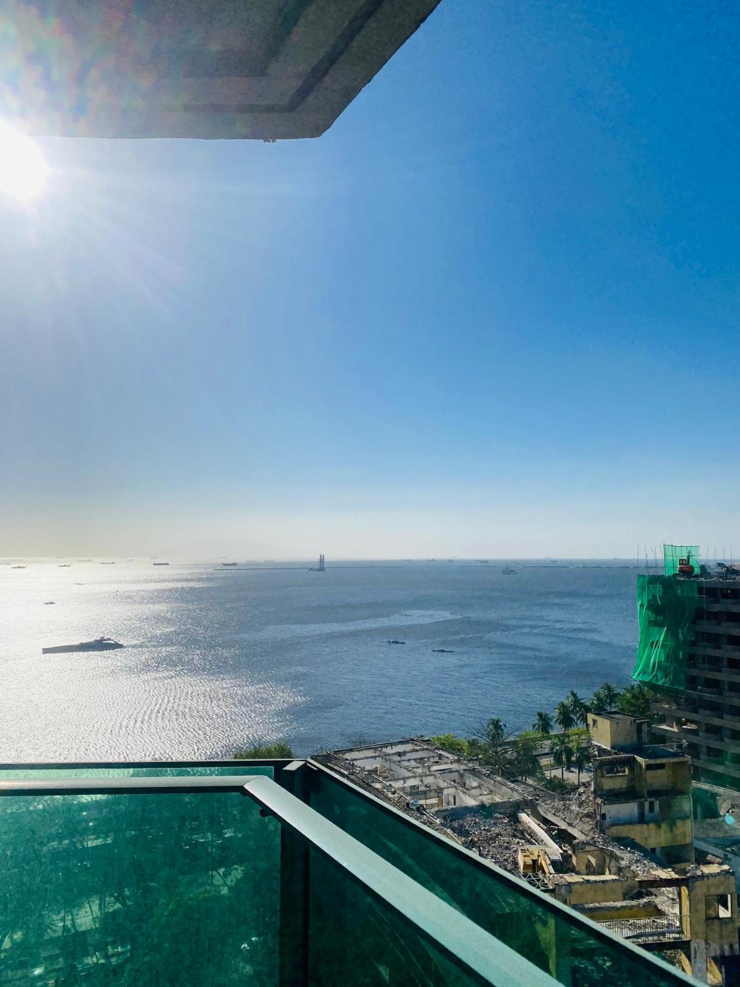 Baywatch Tower Hotel Manila Kültér fotó
